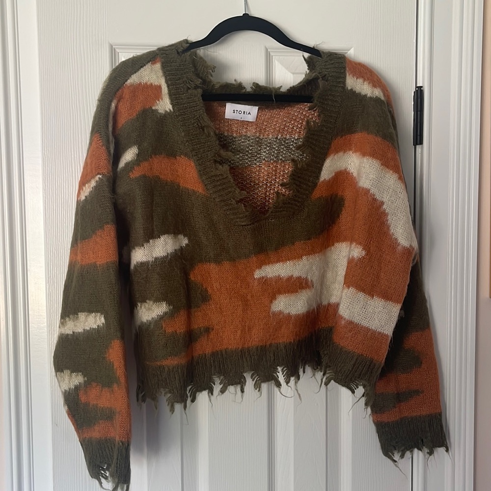 Storia Cropped Sweater.